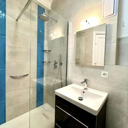 Charming Steps Away From La Croisette And Palais De Festival *