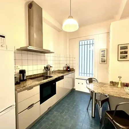 Charming Steps Away From La Croisette&palais De Festival *